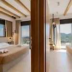 Hillside - Pnoe Λιμένας