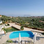 빌라 Hillside - Pnoe