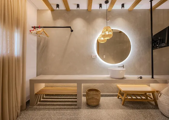 Hillside - Pnoe Λιμένας