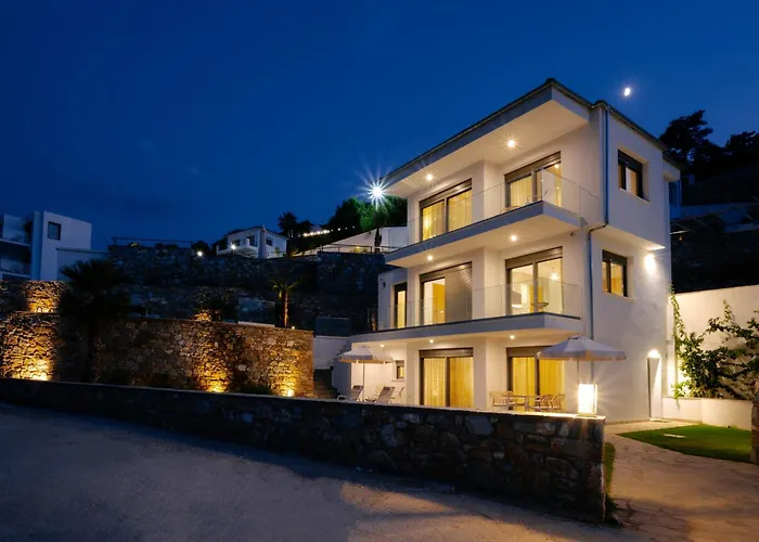 Hillside - Pnoe Βίλα *